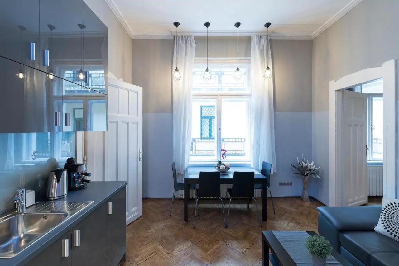 Vaci Street Apartments Budapest Ngoại thất bức ảnh